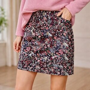 Floral Jacquard Mini Skirt Back Zip Tailored Fit Black Multicolor Size 8